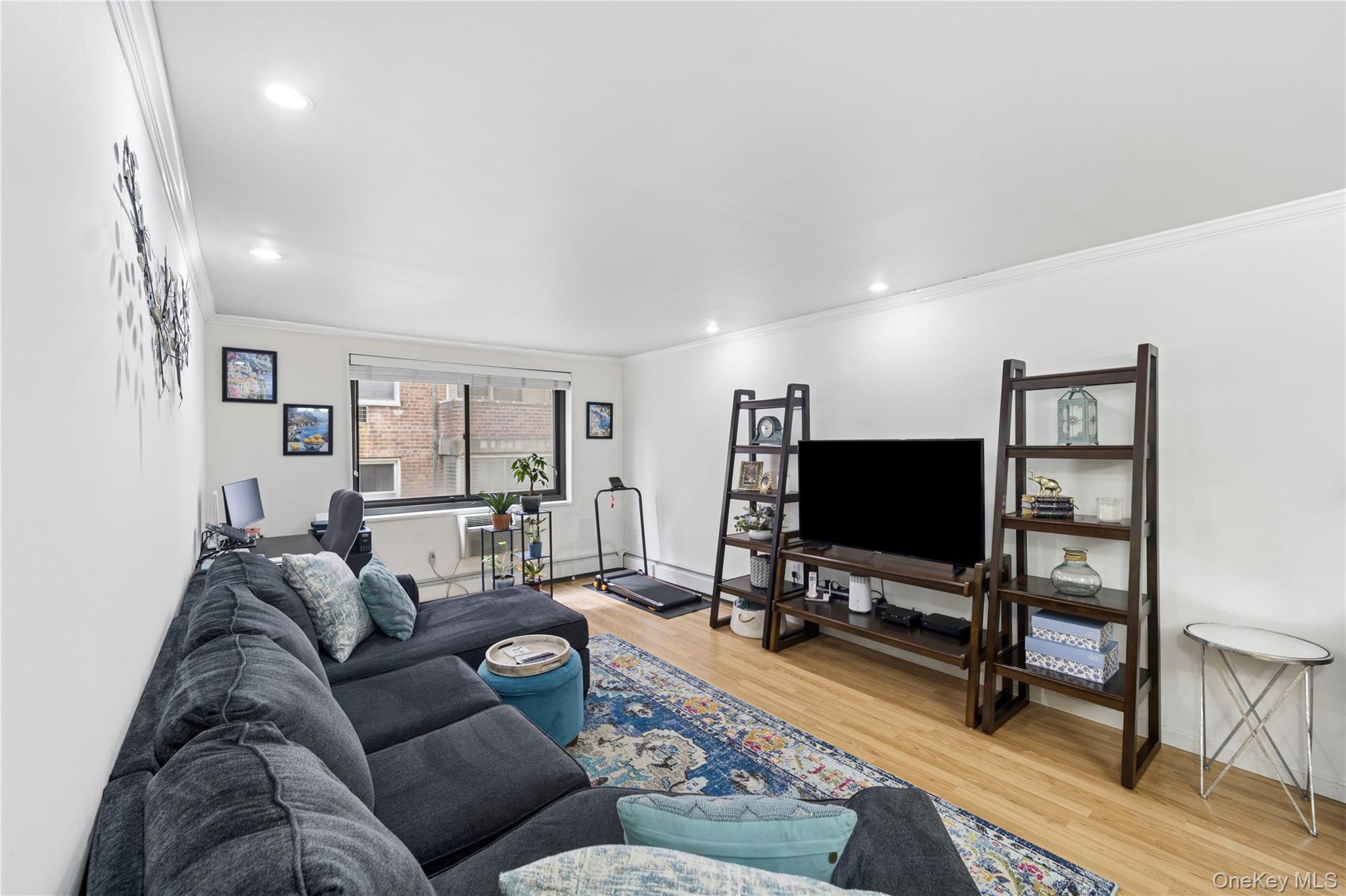 100 E Hartsdale Avenue 3FE