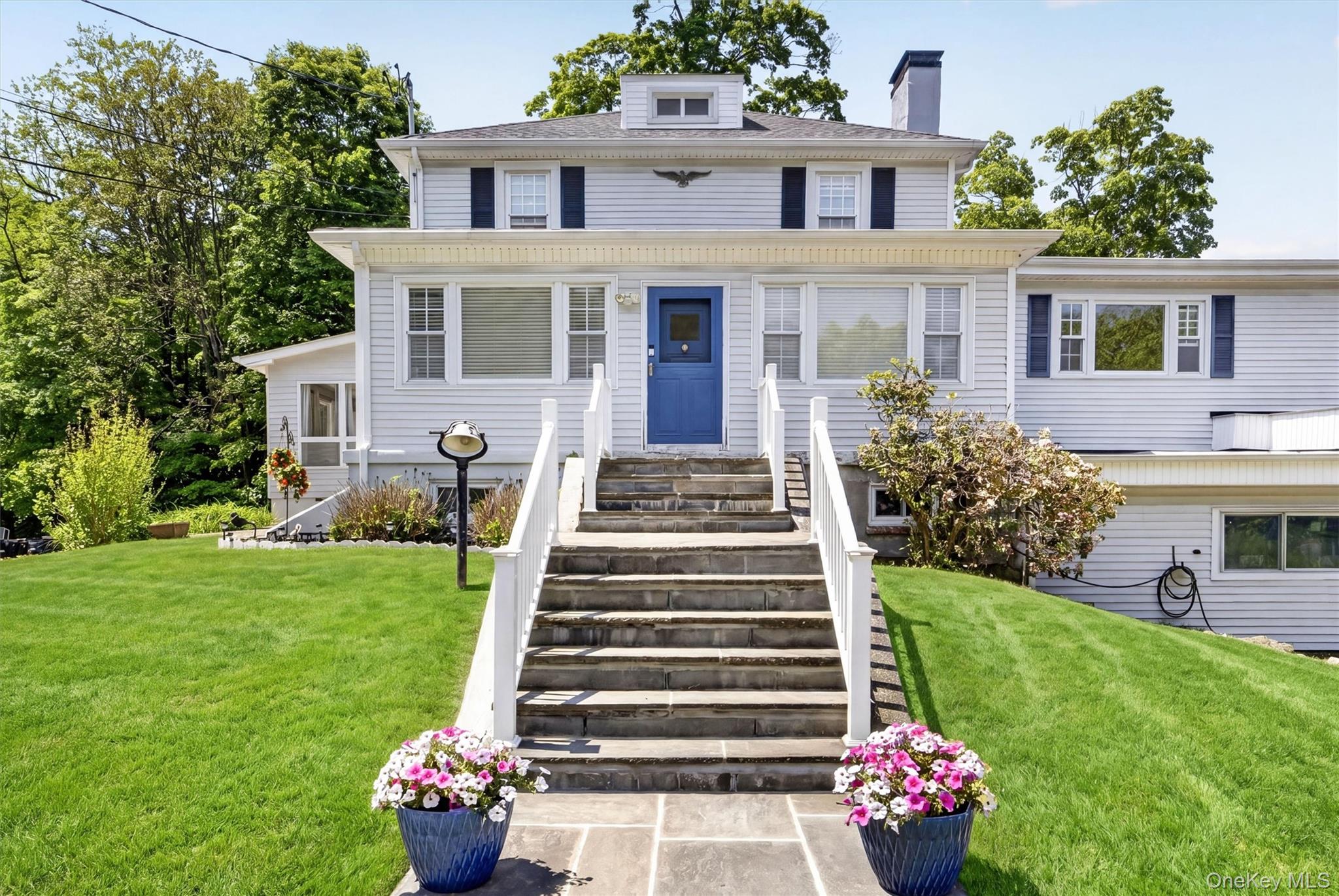 48 Forest Avenue