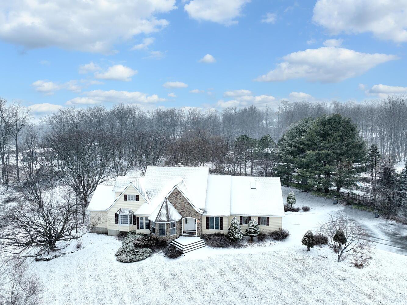 3 Lake View Drive, Goshen, New York image 3