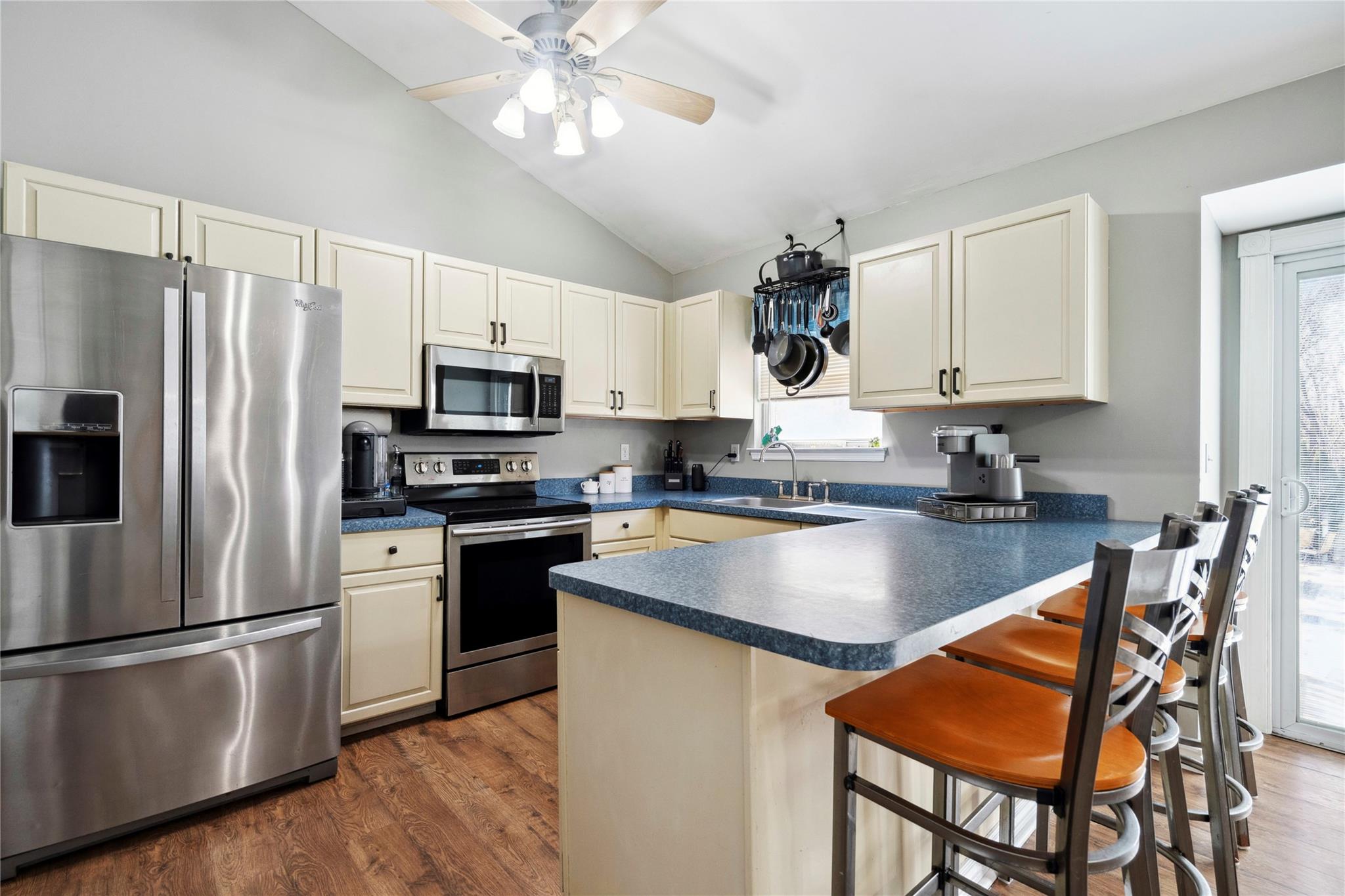 26 S Howell Avenue, Centereach, New York image 16