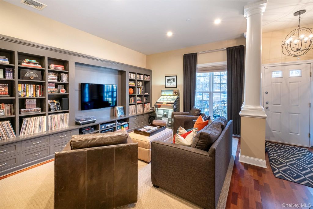 Photo of 35 1st Street, Pelham, NY 10803 (MLS # 981147)