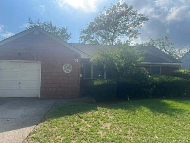 Photo of 26 Sycamore Road, Valley Stream, NY 11581 (MLS # 1043362)