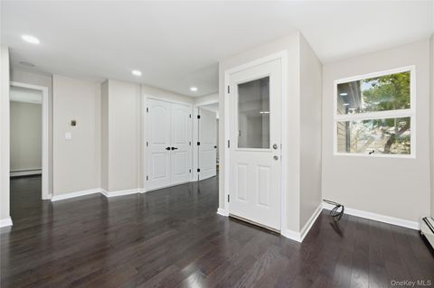 Photo of 120 Maple Avenue #2nd FLOOR, Cedarhurst, NY 11516 (MLS # 968405)