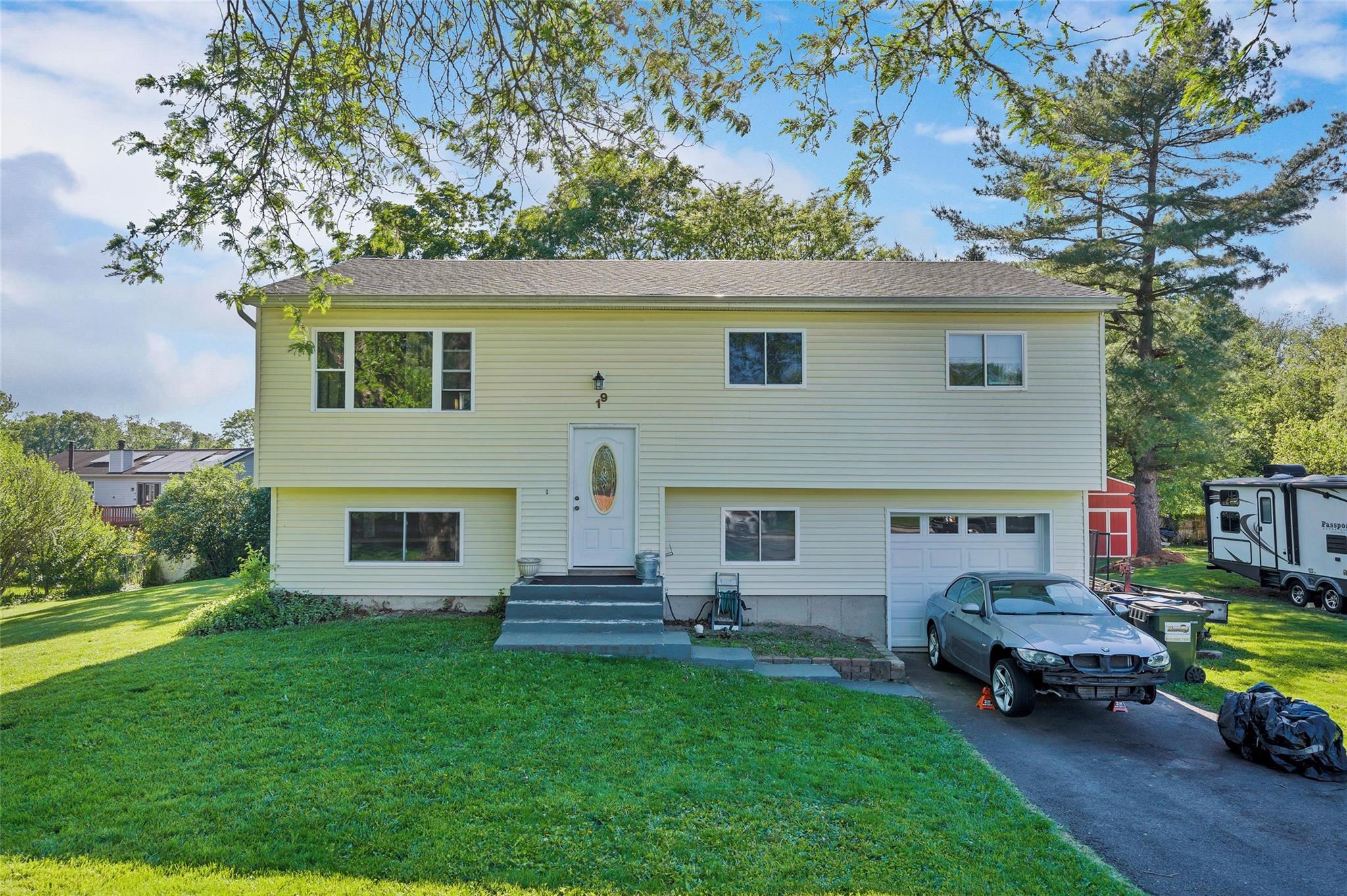 19 Decker Drive, Washingtonville, New York image 1