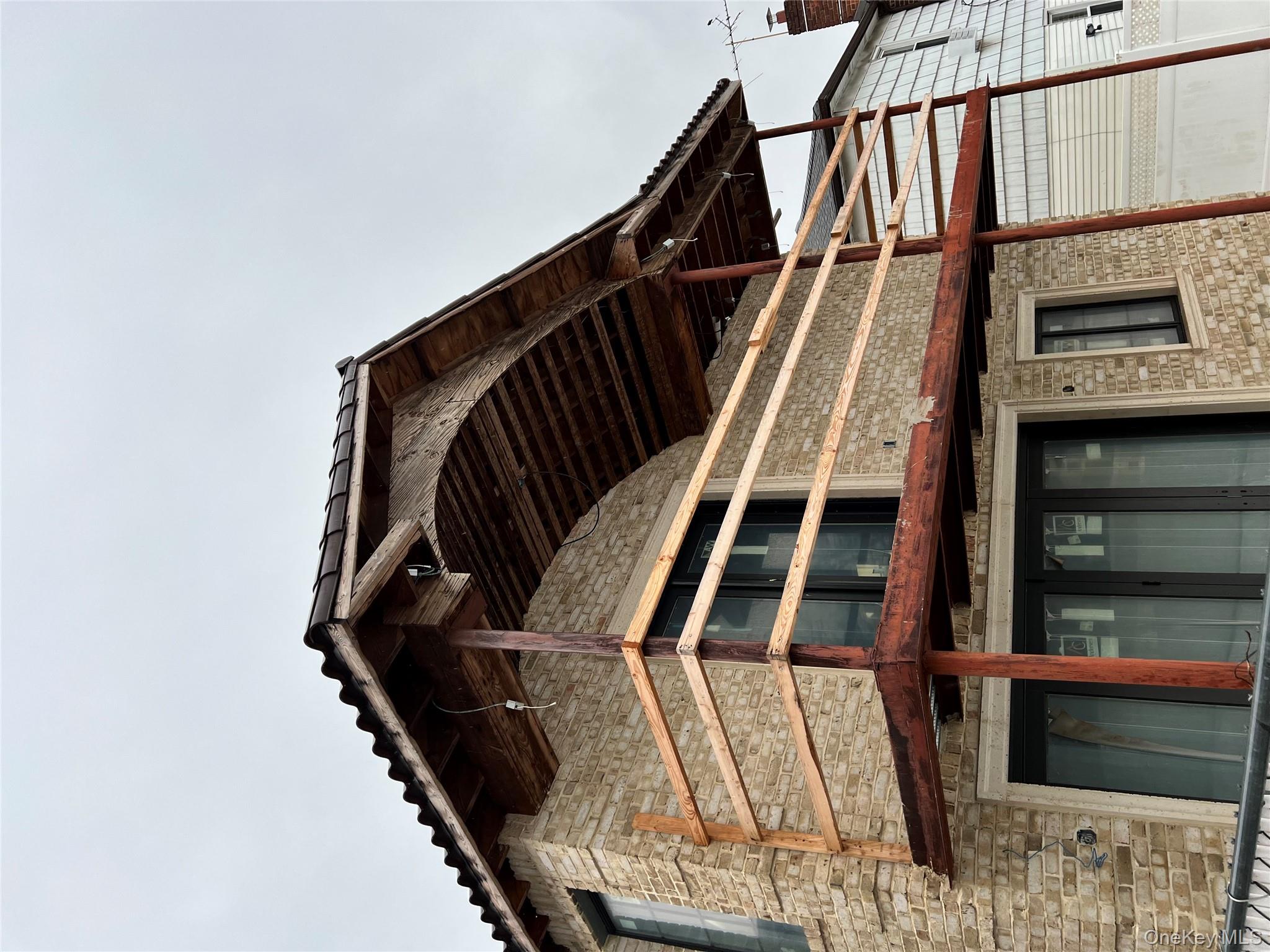 8324 Langdale Street