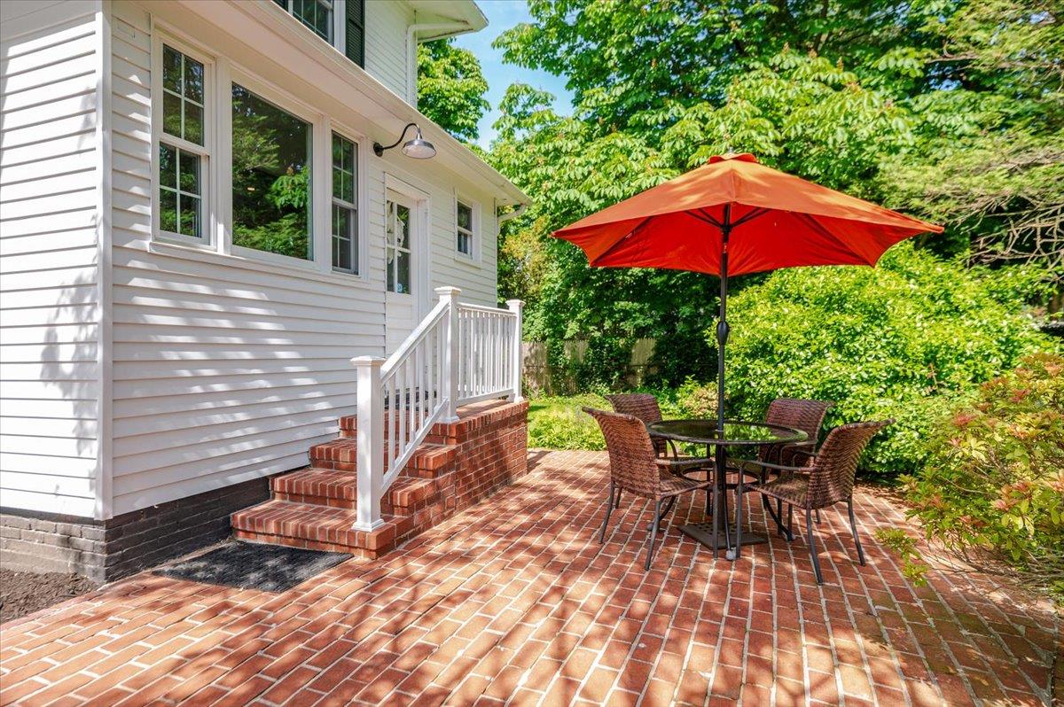 16 Lamarcus Avenue, Glen Cove, New York image 31