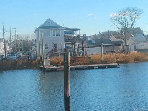 Homes For Sale - 9934 164th Avenue<br/> Howard Beach, NY 11414
