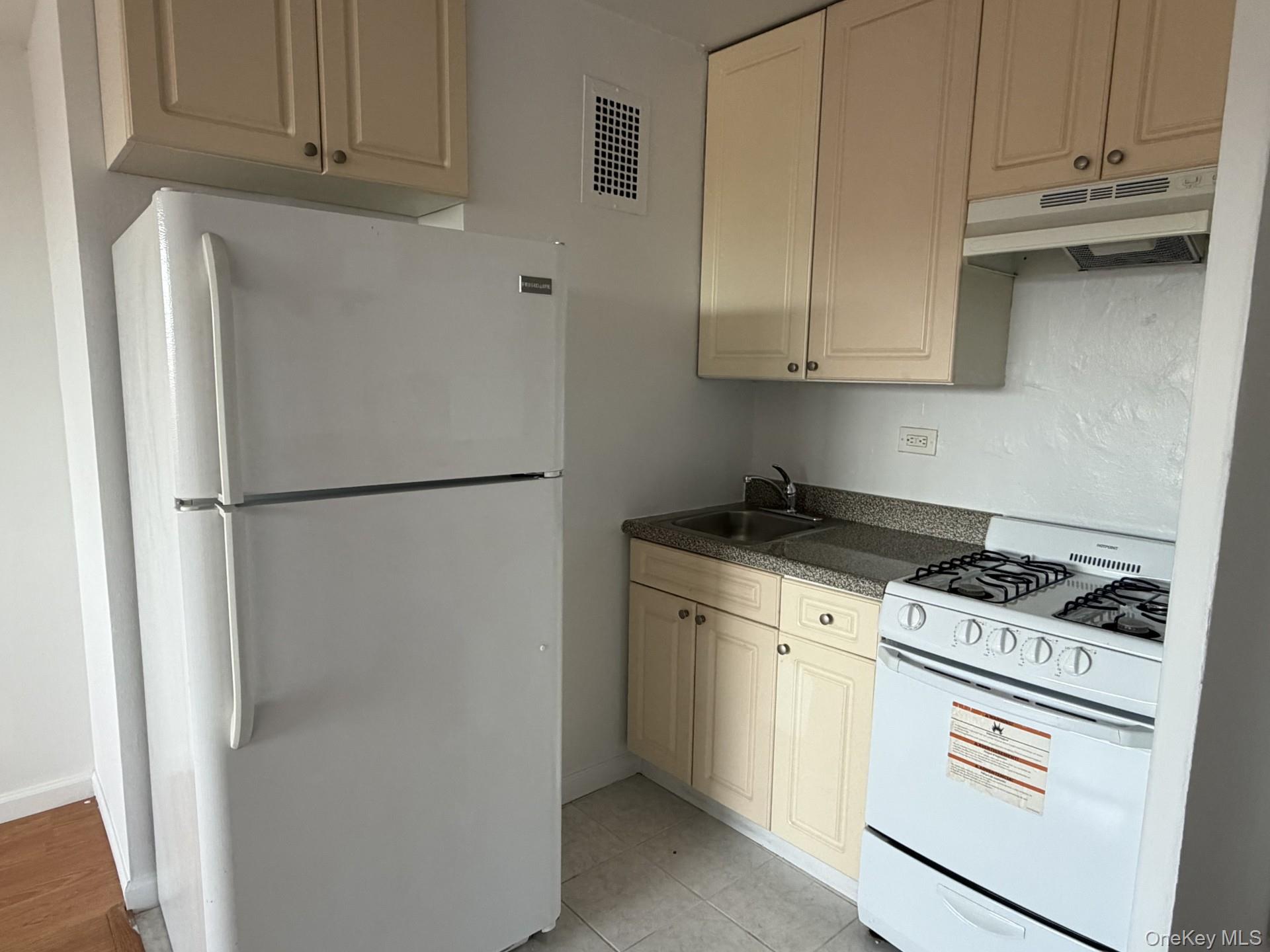 83-60 118th Street 11D