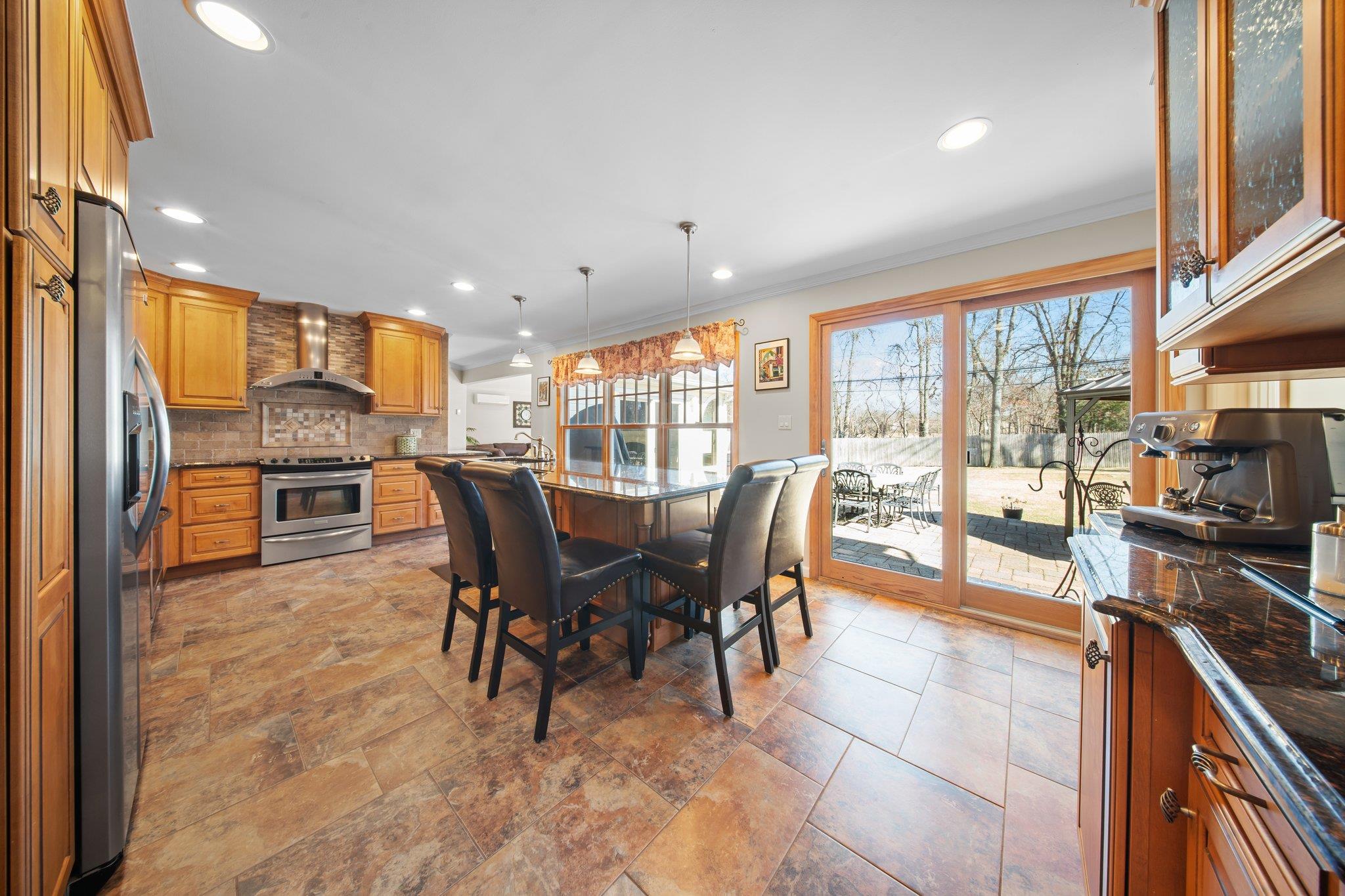3 Hopewell Drive, Stony Brook, New York image 7