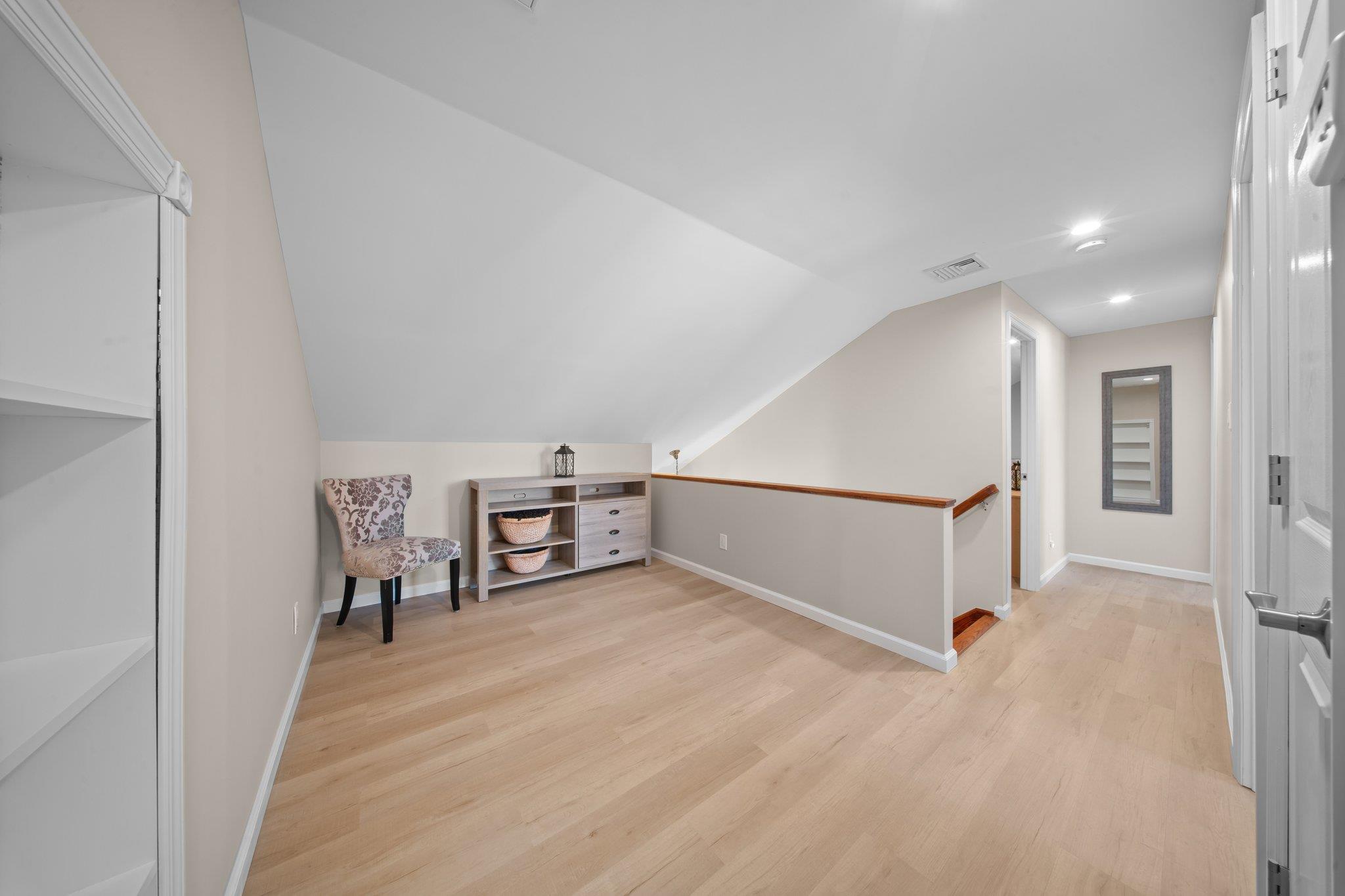 3 Hopewell Drive, Stony Brook, New York image 17
