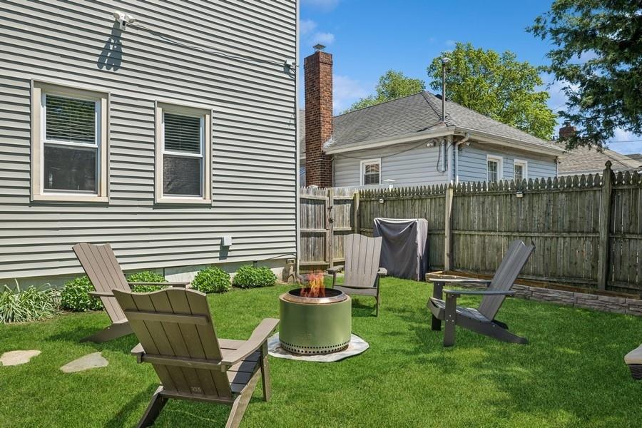 2660 Rosebud Avenue, Merrick, New York image 24