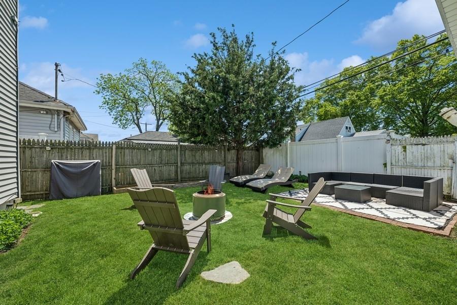 2660 Rosebud Avenue, Merrick, New York image 21
