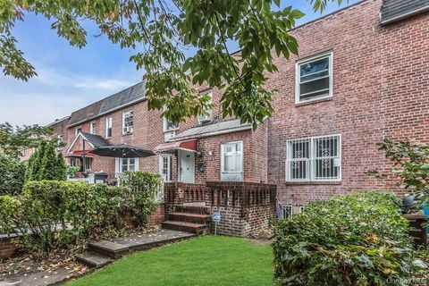 5840 206th Street Bayside NY 11364