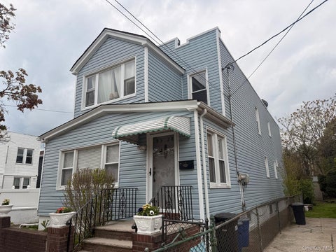 Multifamily For Sale - 95-28 103rd Street<br/> Ozone Park, NY 11416