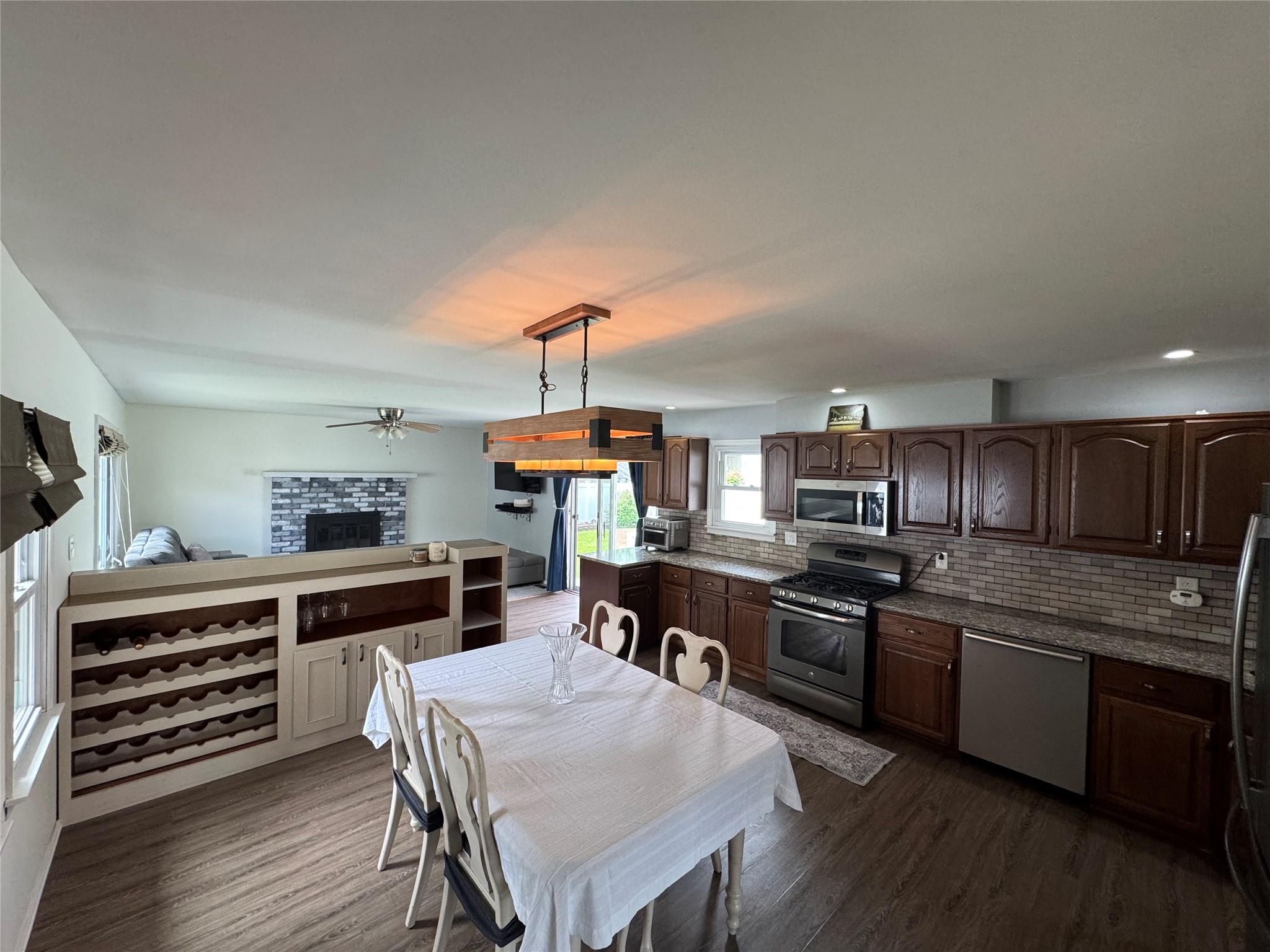 46 Jackson Street, East Islip, New York image 3