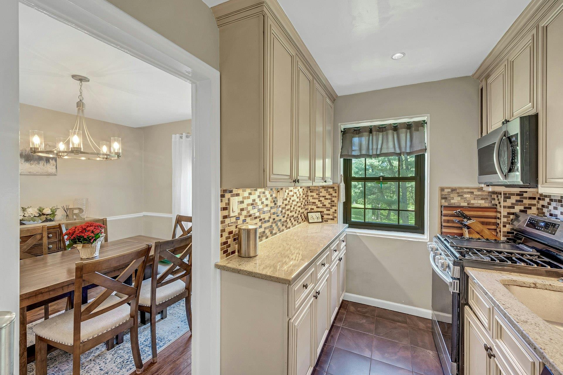 15 Manchester Road #2L, Eastchester, New York image 14