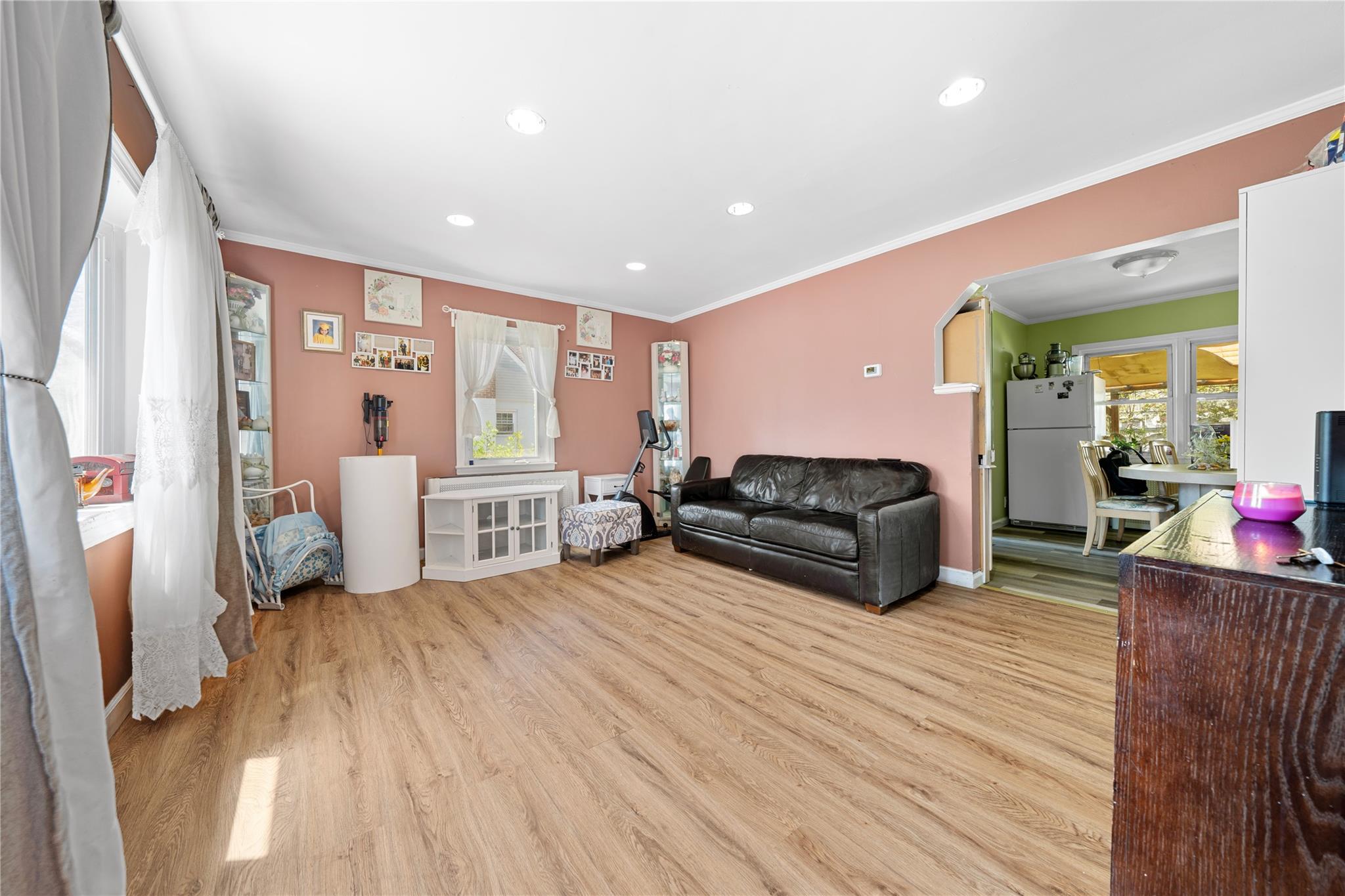 917 Henry Street, Uniondale, New York image 3