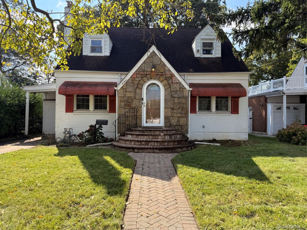 Photo of 144 E Seaman Avenue, Freeport, NY 11520 (MLS # 1058686)