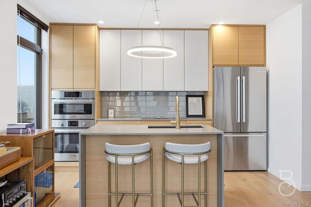 Photo of 20-48 Steinway Street #PHA, Astoria, NY 11105 (MLS # 969265)