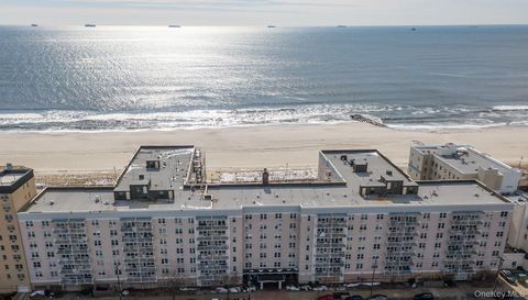 Photo of 522 Shore Road #5P, Long Beach, NY 11561 (MLS # 917579)