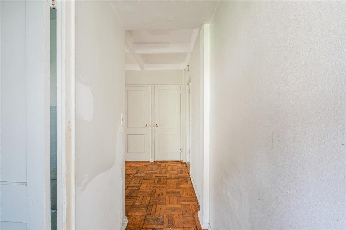 150-14 Village Road #93GA, Jamaica, New York image 6