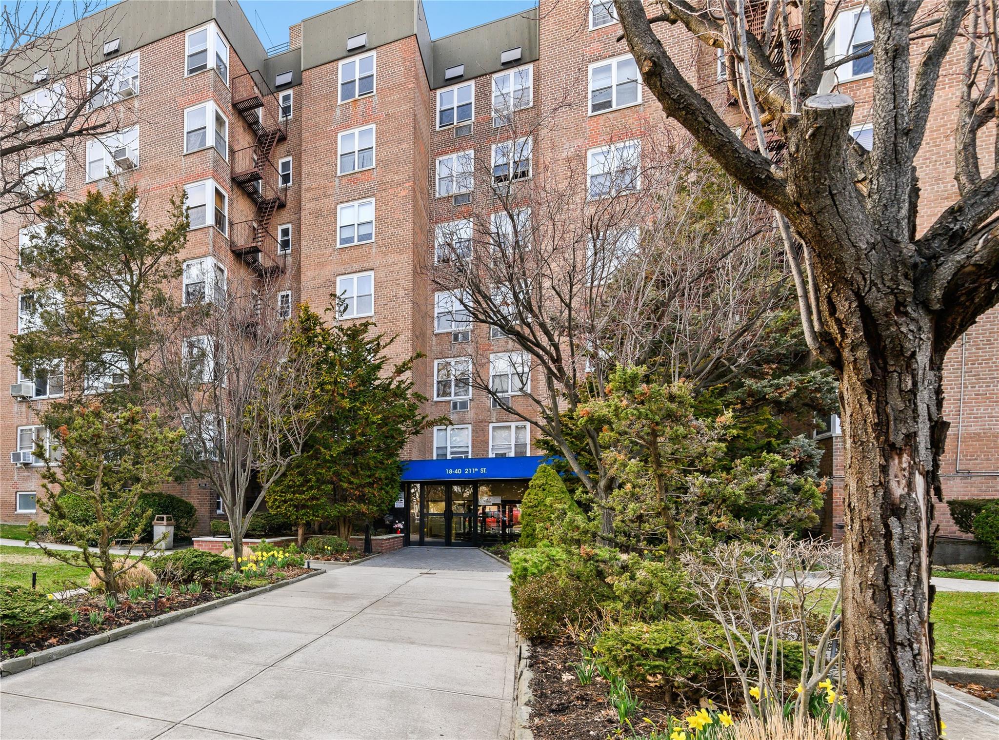 18-40 211th Street Street 4E