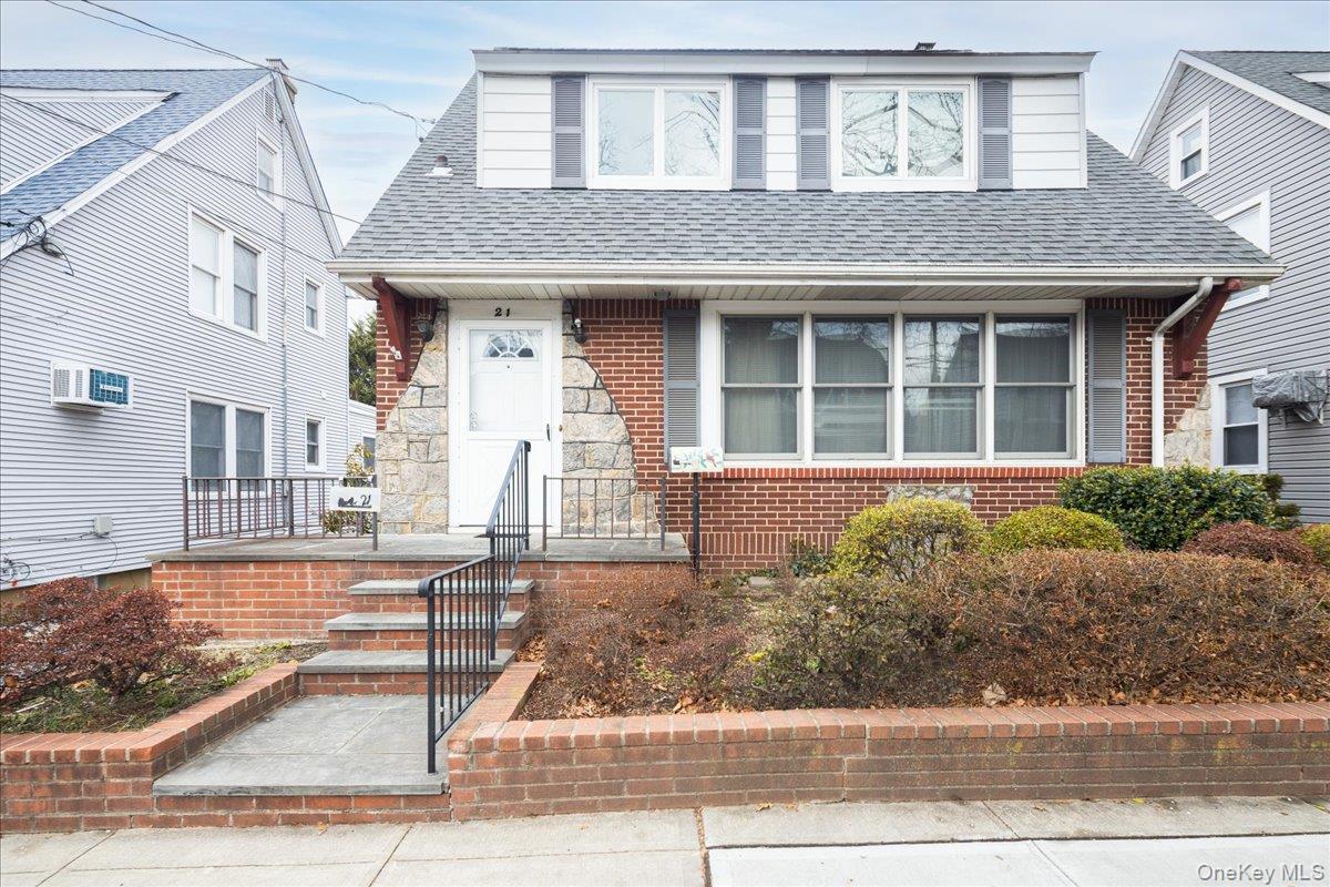 21 Cornell Street - Photo 2
