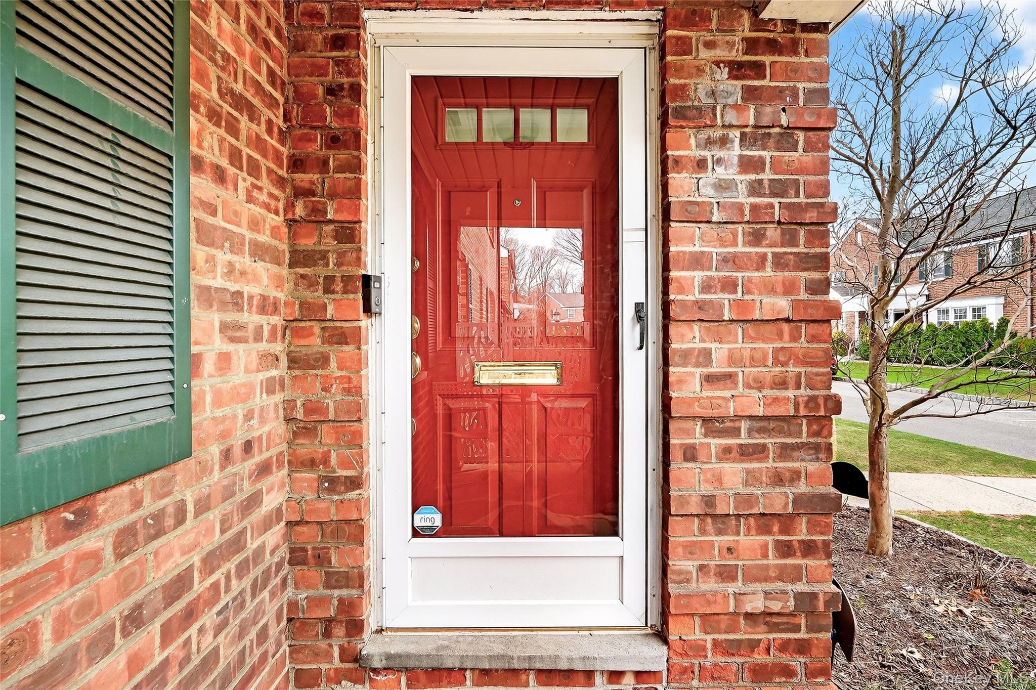 66 Robins Crescent 66