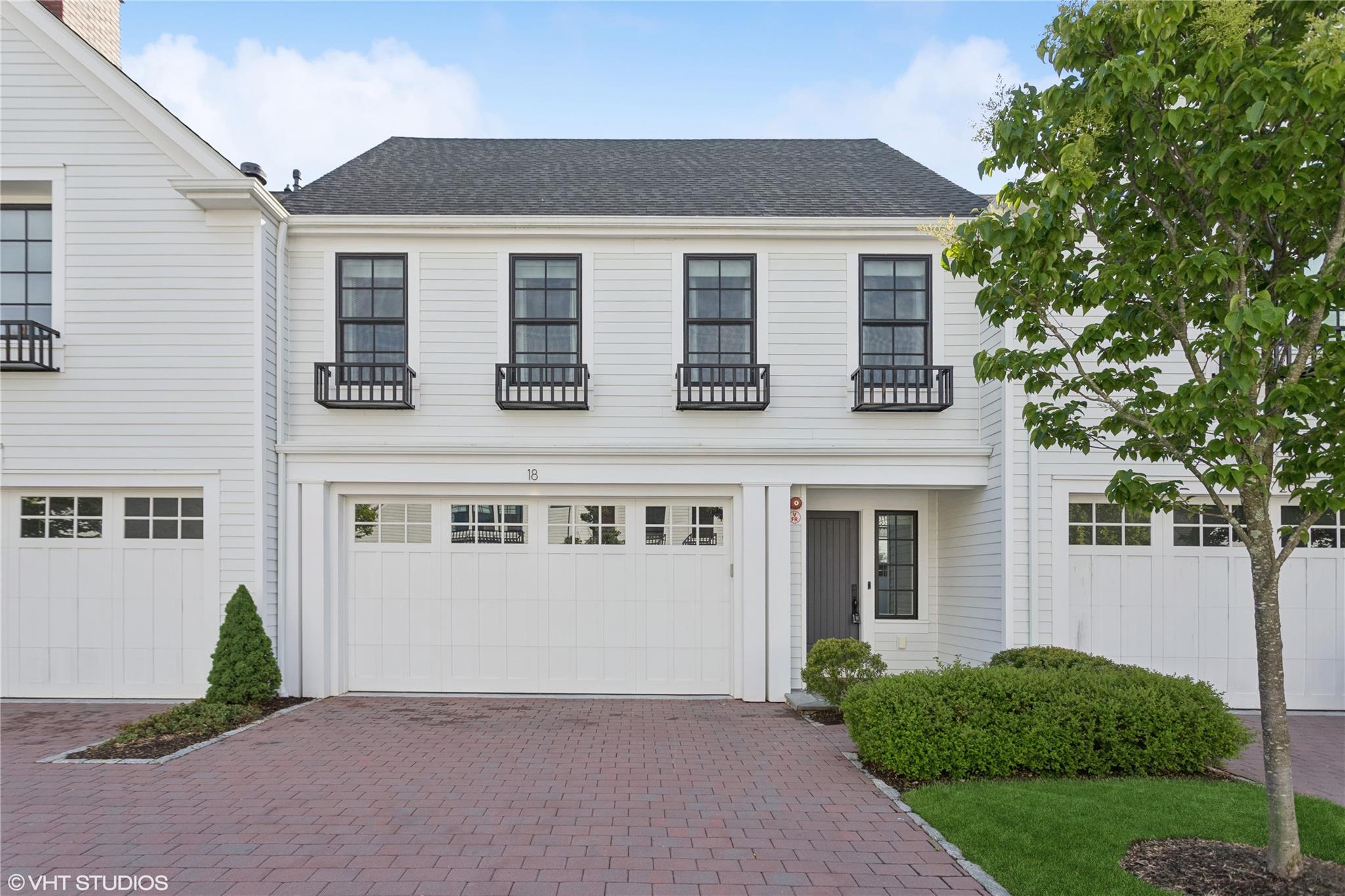 18 Rose Lane, Rye Brook, New York image 1