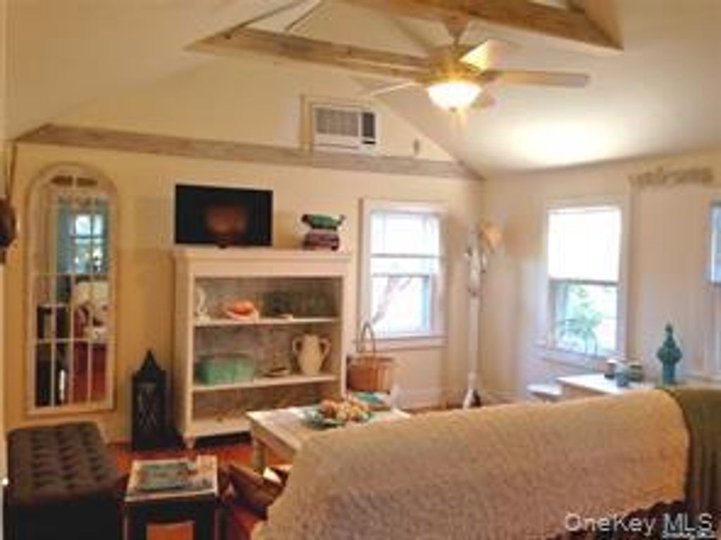 Photo of 3 Lincoln Street, Westhampton, NY 11977 (MLS # 961475)