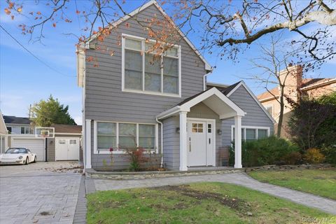 1697 Bay Boulevard Atlantic Beach NY 11509