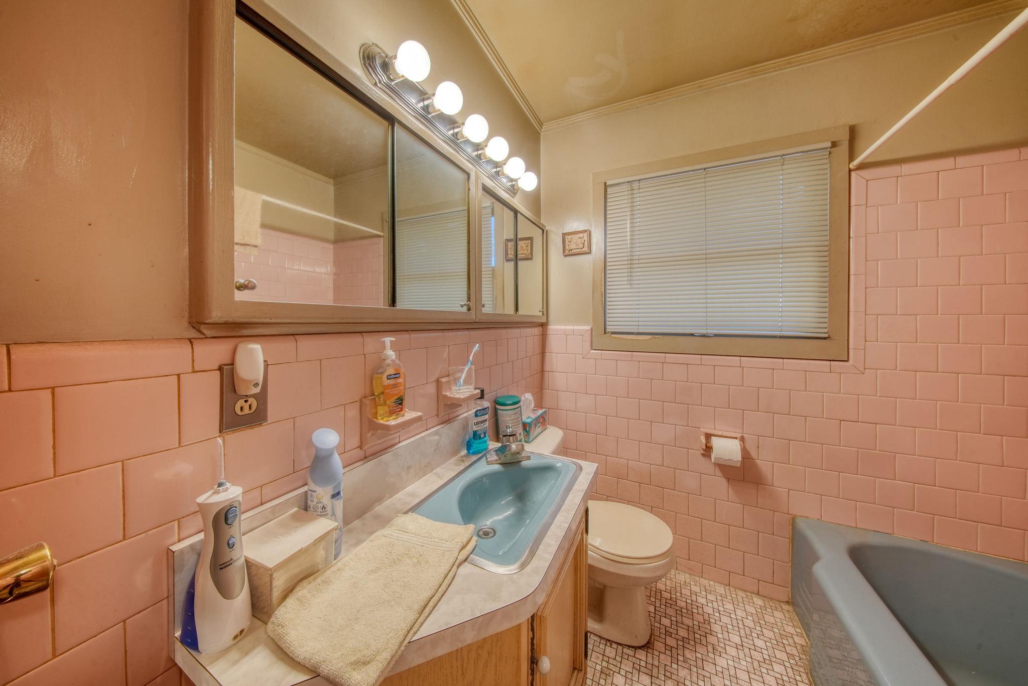 6 Thomas Jefferson Place, Middletown, New York image 17