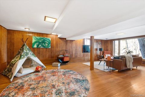 Tiny photo for 34 Western Drive, Ardsley, NY 10502 (MLS # 952656)