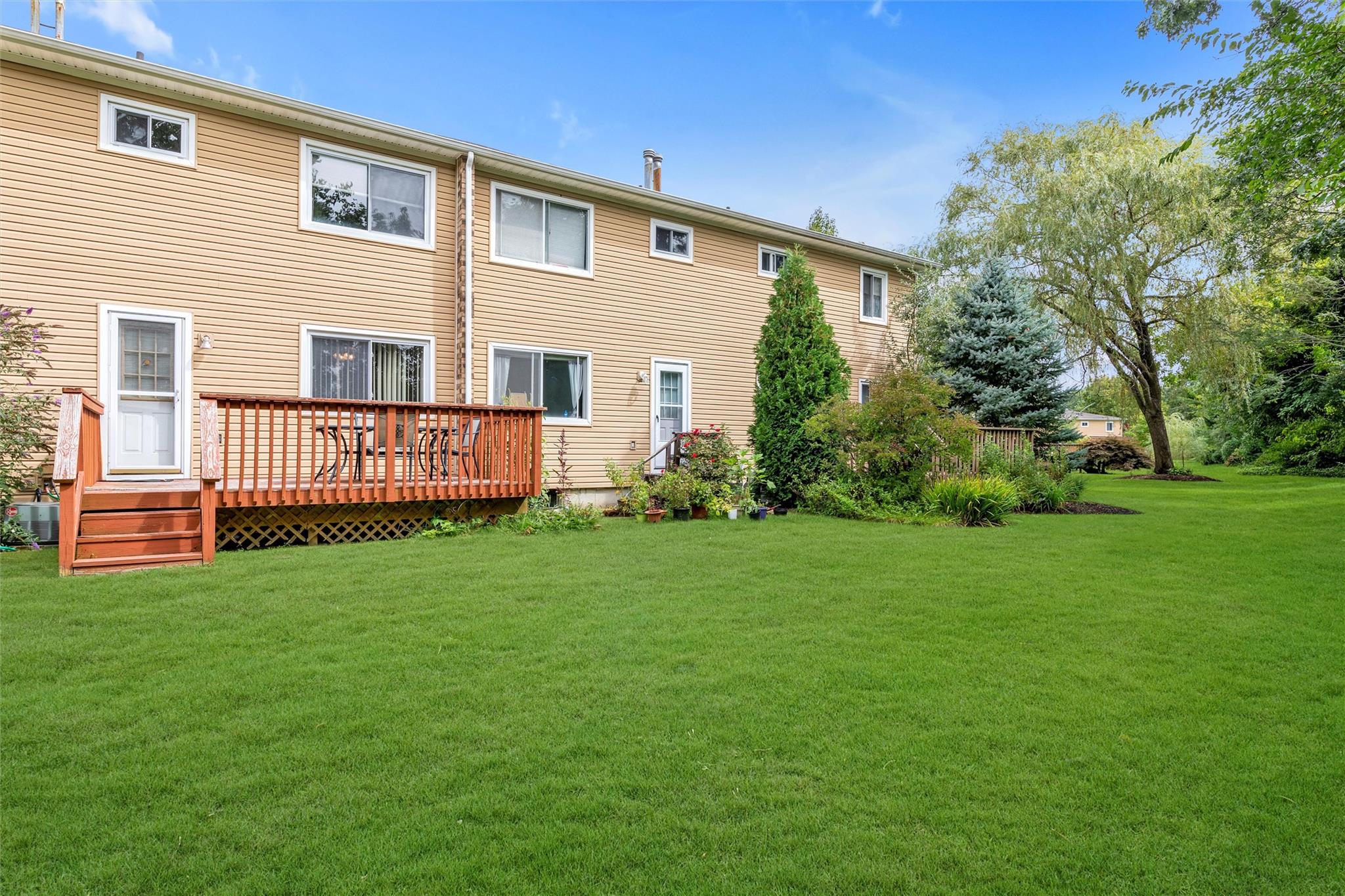 36 Town House Drive #36, Massapequa Park, New York image 17