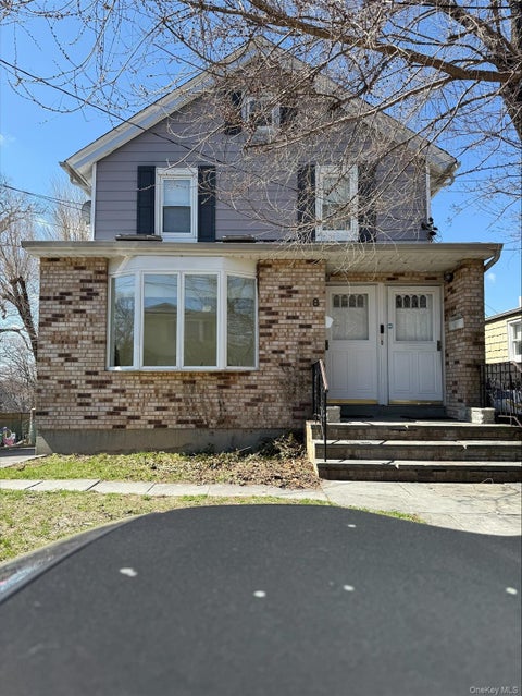 Apartment For Rent - 8 Jackson Street<br/> Glen Cove, NY 11542
