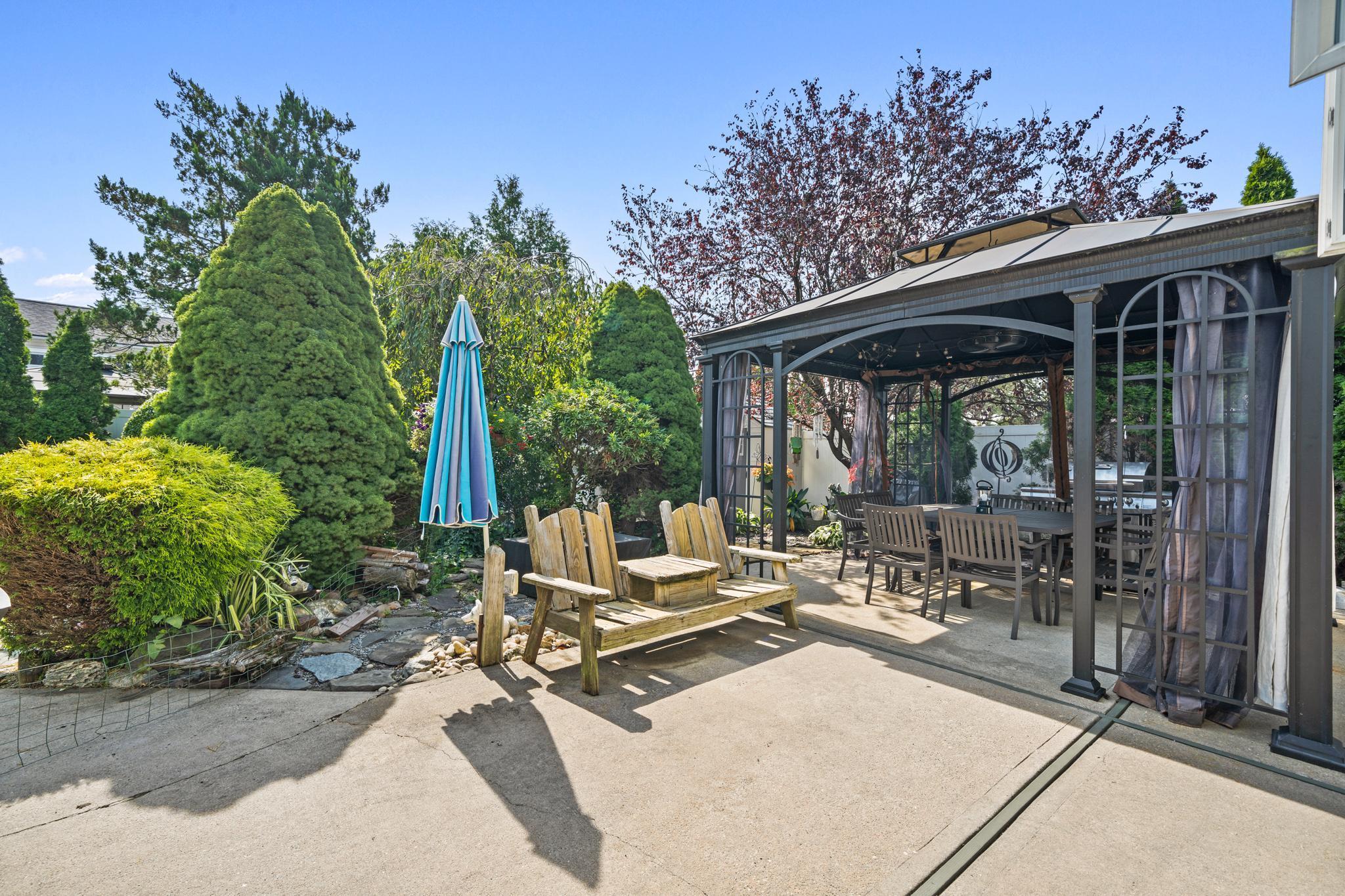 9 Duke Street, North Babylon, New York image 14