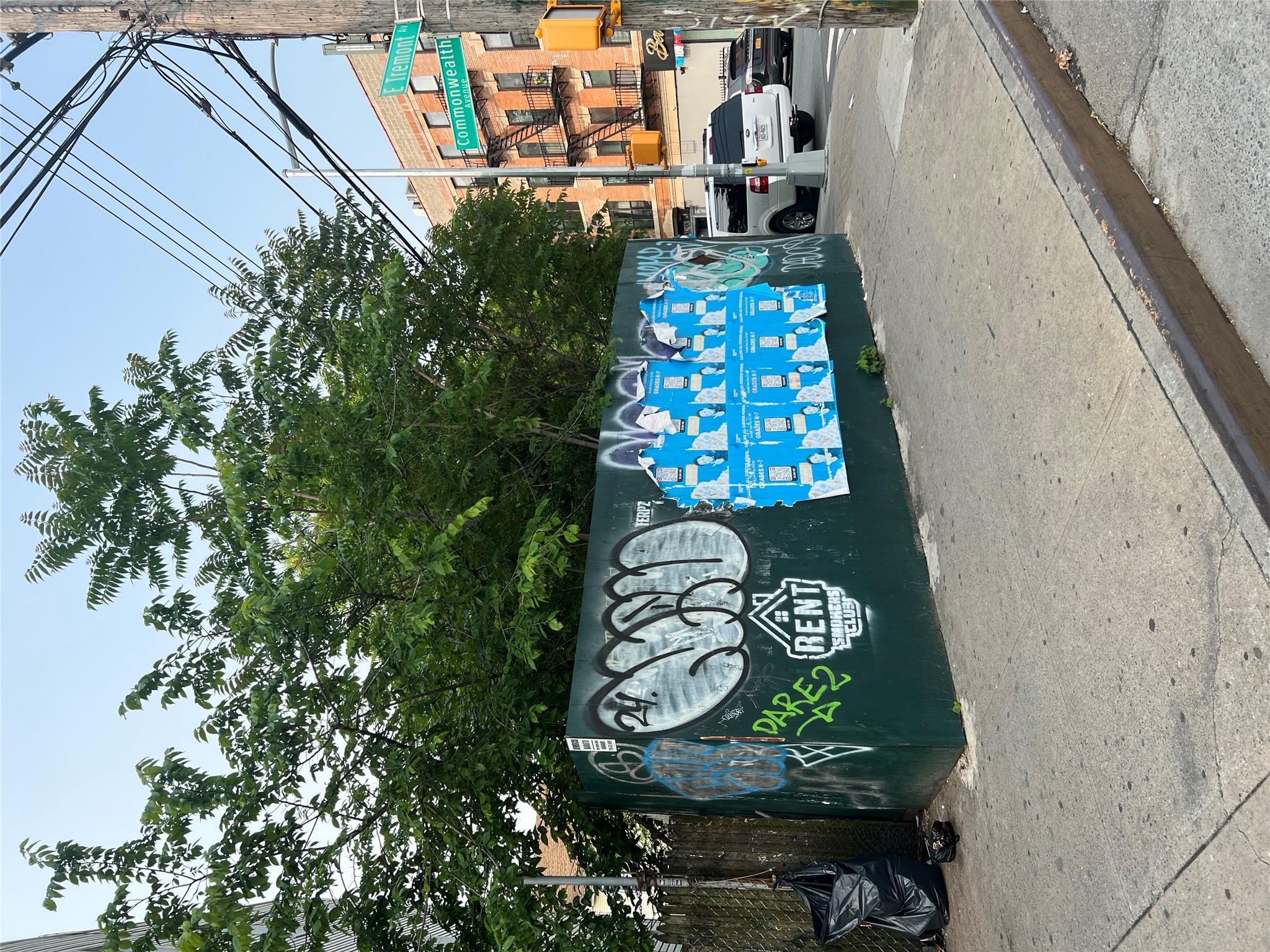 1760 E Tremont Avenue