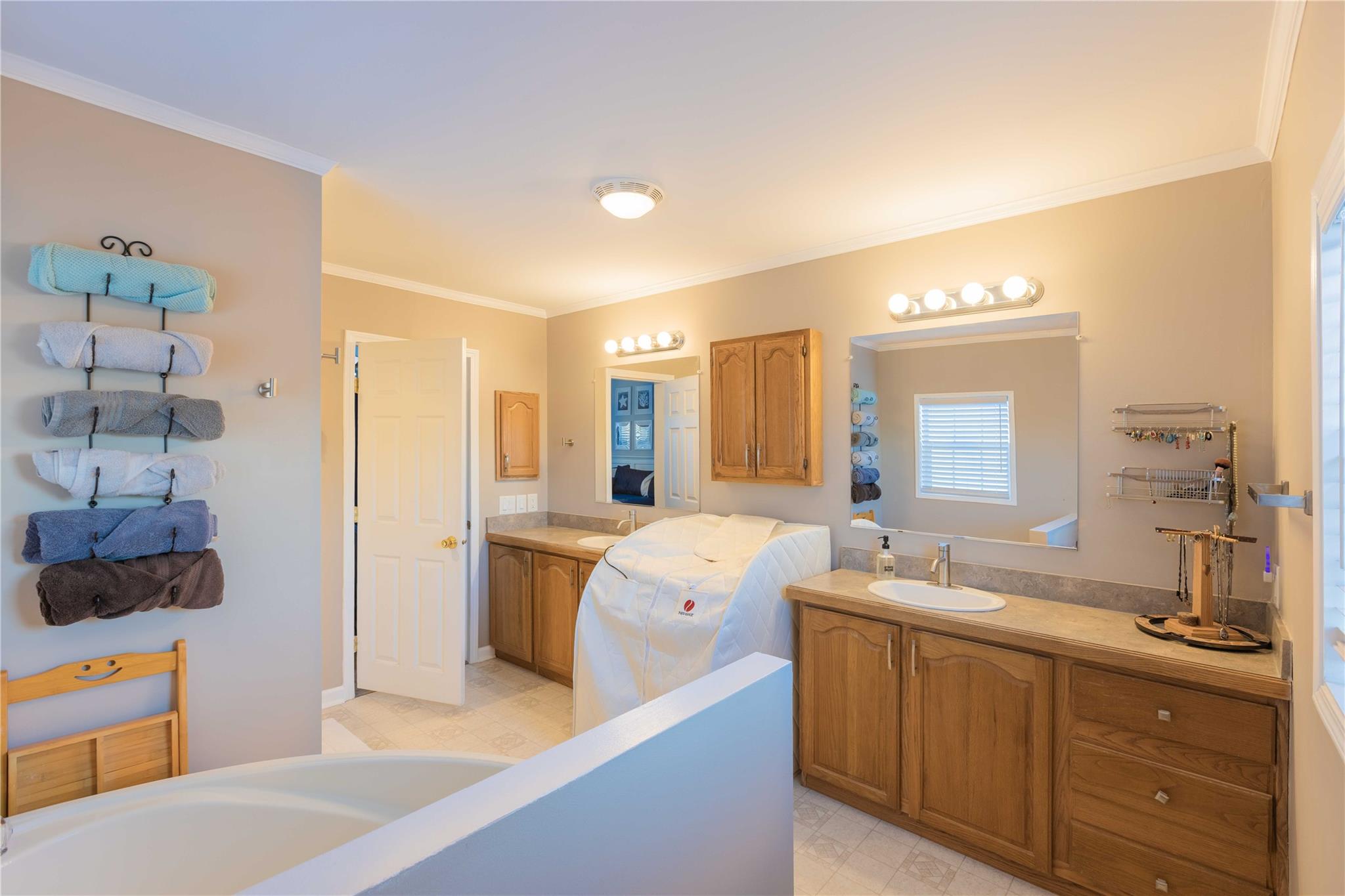 24 Blueberry Hill Rd Hl, Unionville, New York image 25