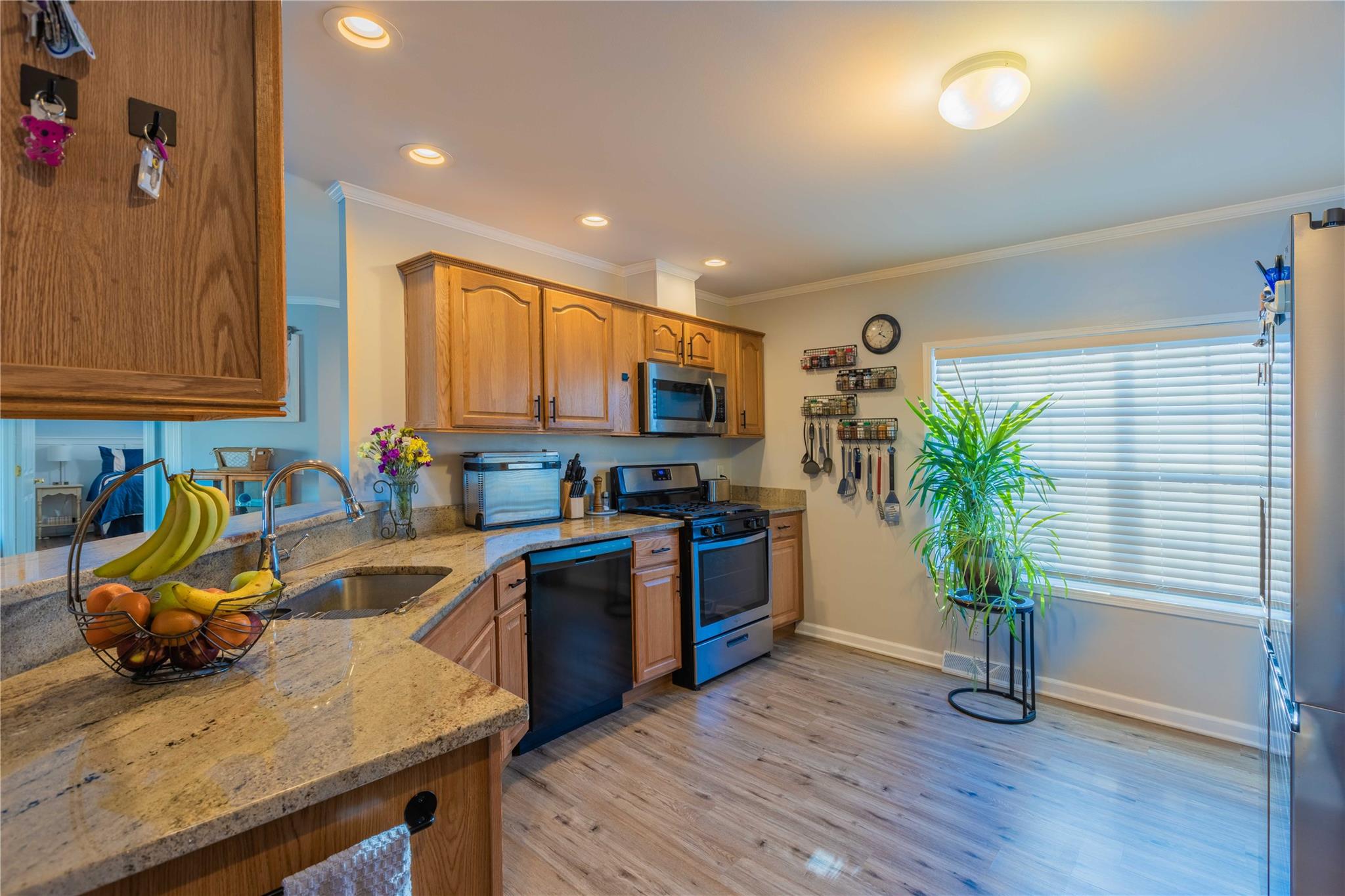 24 Blueberry Hill Rd Hl, Unionville, New York image 16