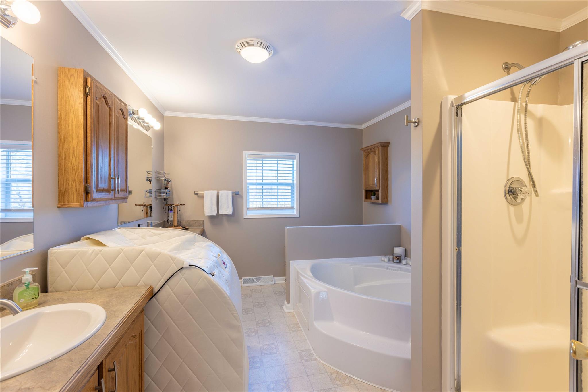24 Blueberry Hill Rd Hl, Unionville, New York image 22