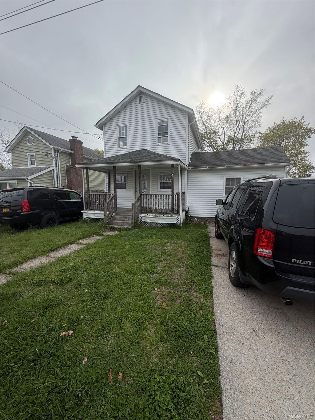 Photo of 420 Taylor Avenue, Patchogue, NY 11772 (MLS # 992965)