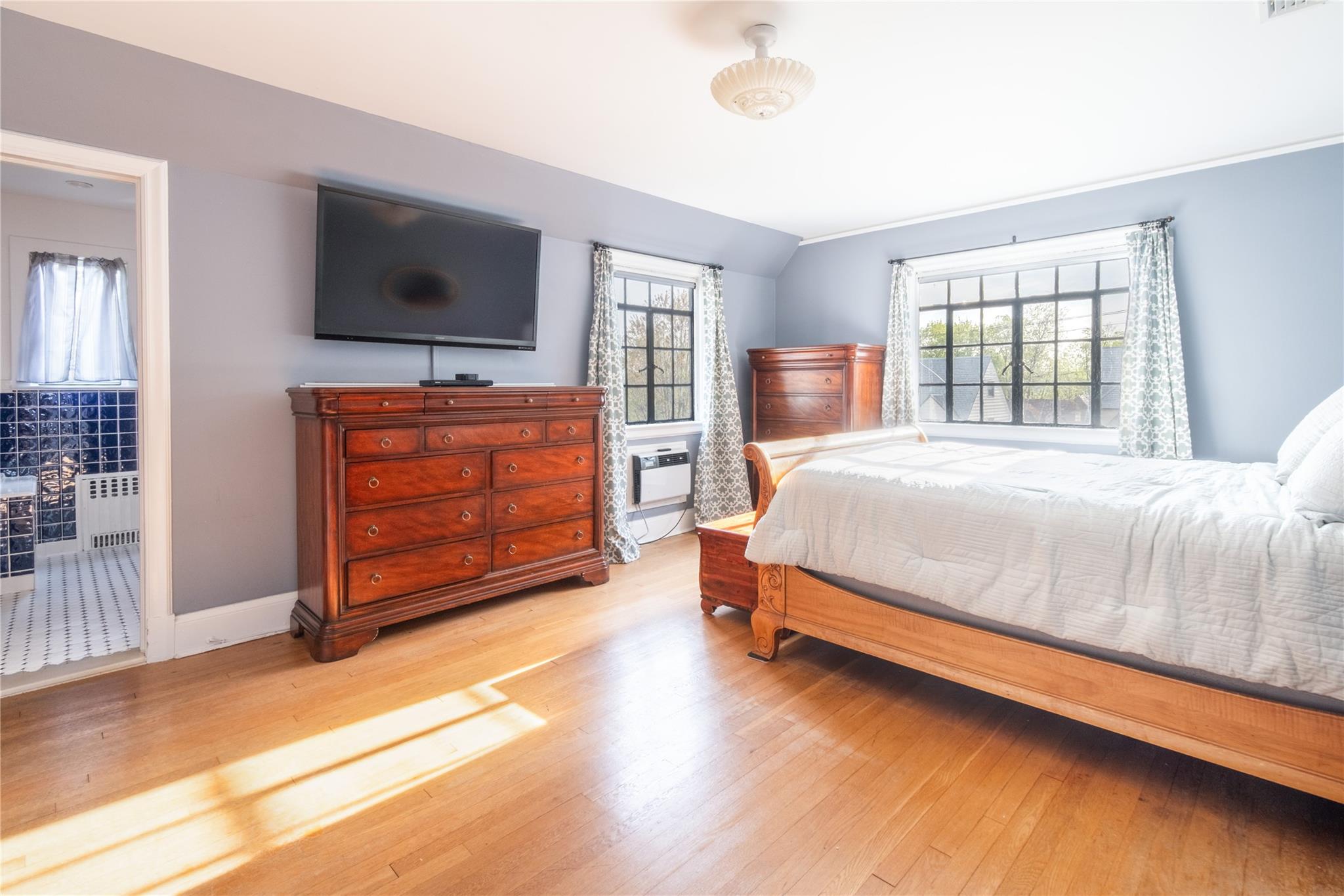 870 James Street, Pelham, New York image 11