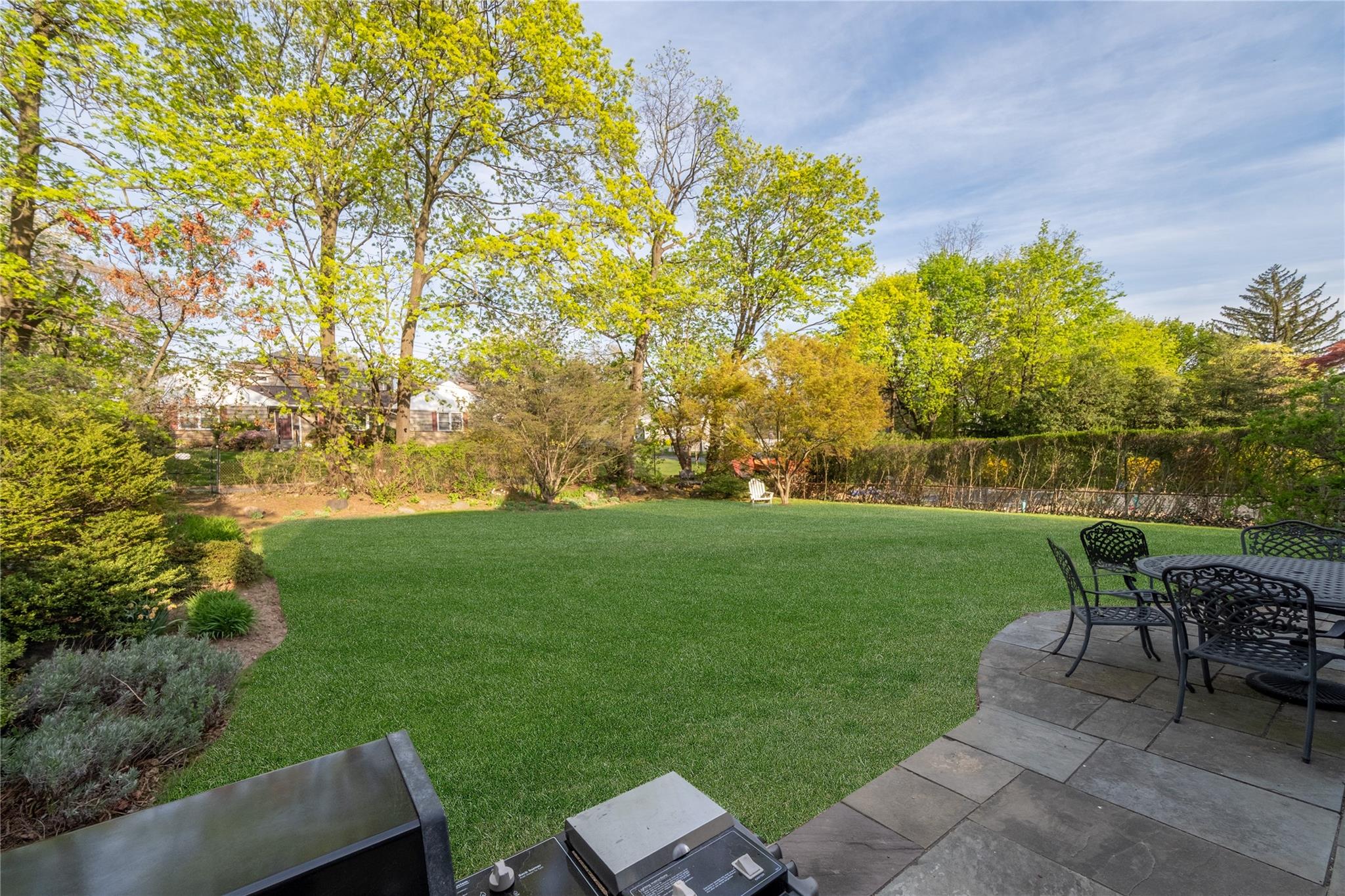 870 James Street, Pelham, New York image 22