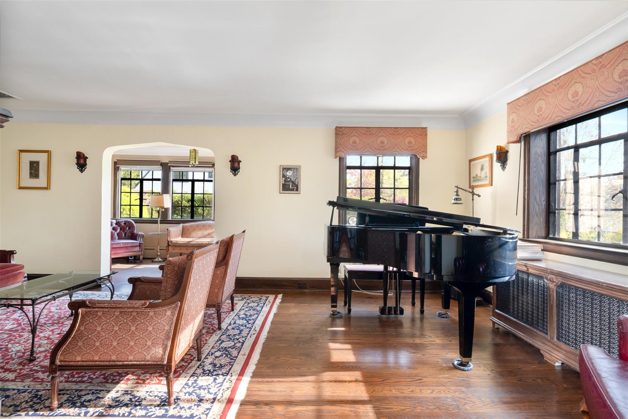 870 James Street, Pelham, New York image 8