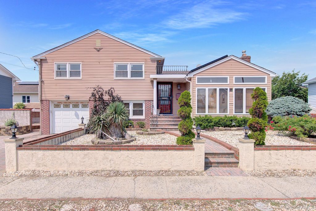 Photo of 24 Pinehurst Street, Lido Beach, NY 11561 (MLS # 1023744)