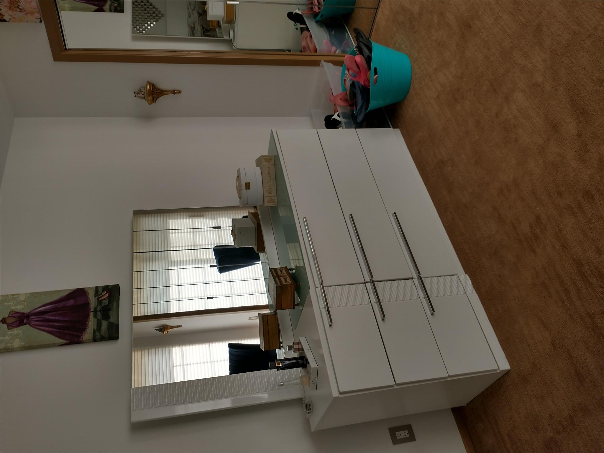 6 Susan Lane, Middle Island, New York image 21