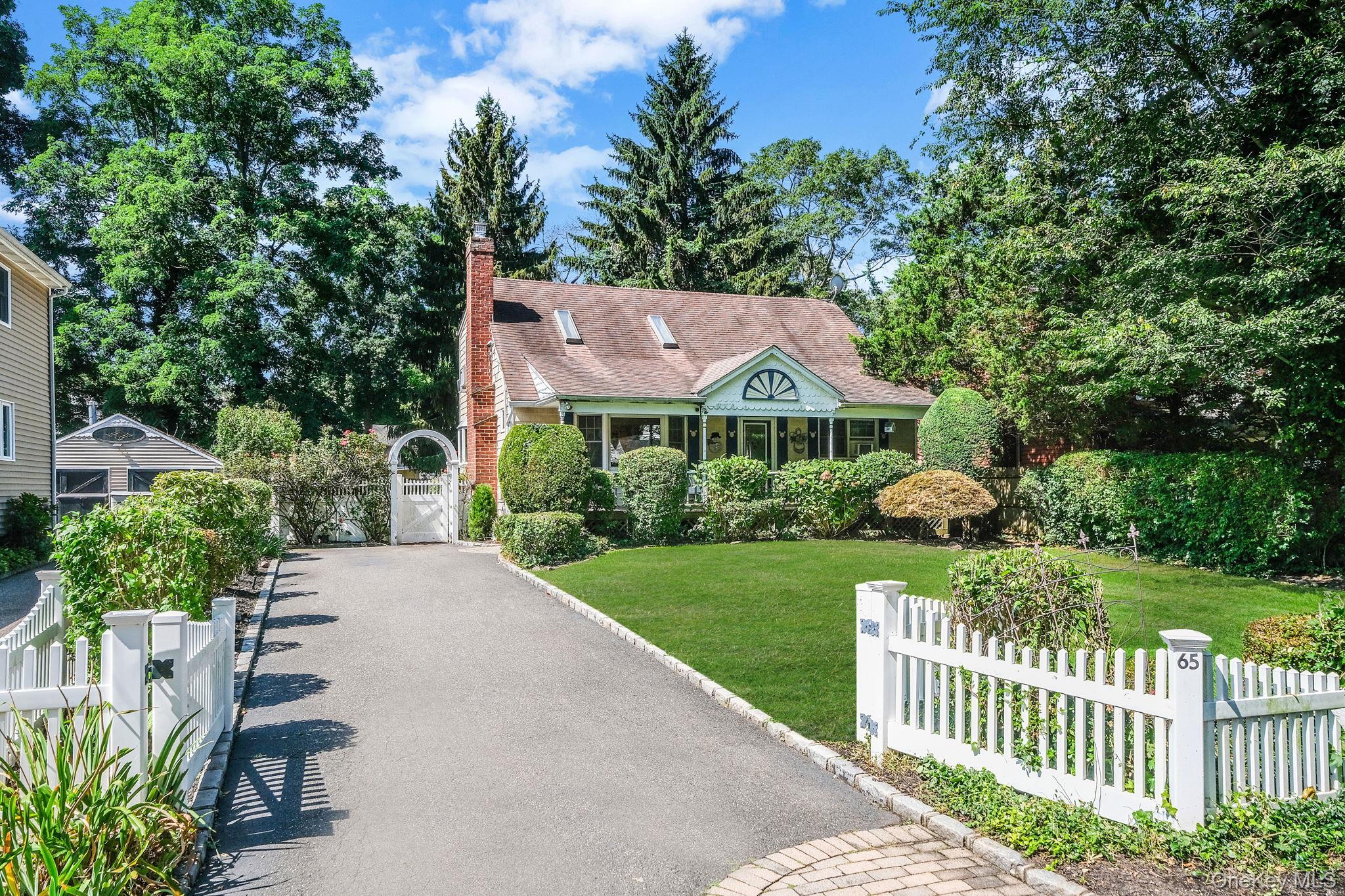 65 Circle Drive