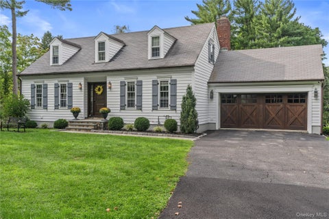 Photo of 406 Bedford Road, Chappaqua, NY 10514 (MLS # 1044050)