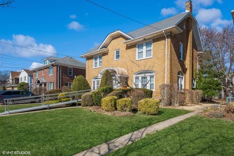 130 Hards Lane Lawrence NY 11559