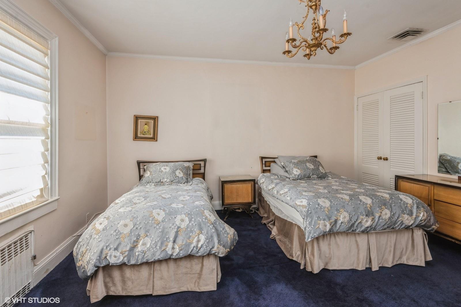 130 Hards Lane, Lawrence, New York image 30